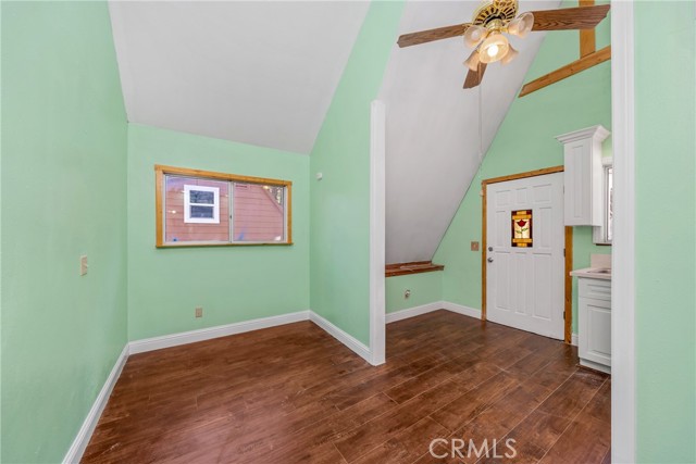 Detail Gallery Image 10 of 39 For 23884 Bowl Rd, Crestline,  CA 92325 - 2 Beds | 2 Baths