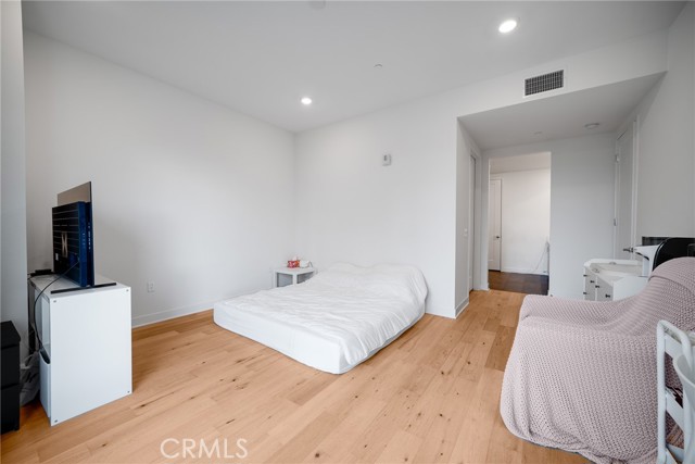 Detail Gallery Image 12 of 20 For 1310 Rivington, Irvine,  CA 92612 - 2 Beds | 2/1 Baths