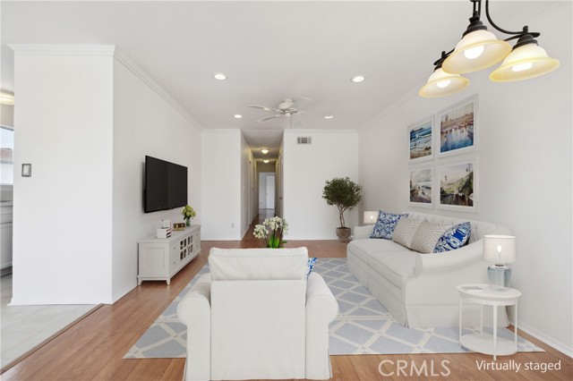 Detail Gallery Image 2 of 48 For 23320 Western Ave #D,  Harbor City,  CA 90710 - 3 Beds | 2 Baths