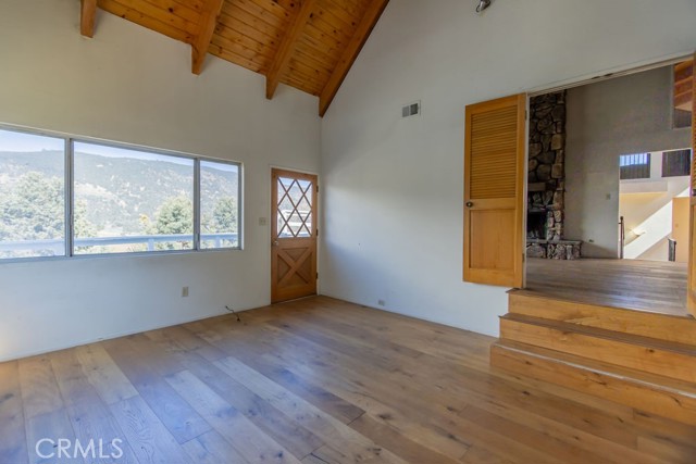 Detail Gallery Image 14 of 48 For 1300 Snowbird, Frazier Park,  CA 93225 - 3 Beds | 2/1 Baths