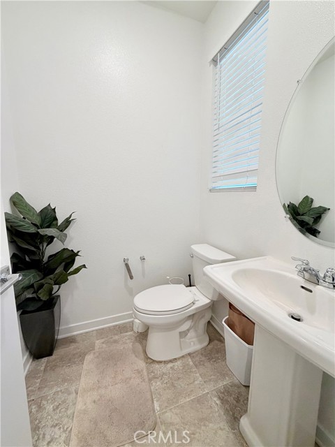 16584 Poppy Seed Ln, Fontana CA: https://media.crmls.org/medias/98c5301d-4673-451f-a960-171abdfaa75d.jpg