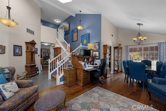 Detail Gallery Image 10 of 60 For 554 Edgewater, Oceanside,  CA 92057 - 4 Beds | 3 Baths