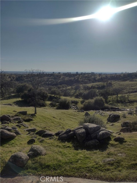 1 Jewels Vista Drive, Coarsegold CA: https://media.crmls.org/medias/98c5f096-9806-4d1f-aae7-b75f21bf0f53.jpg