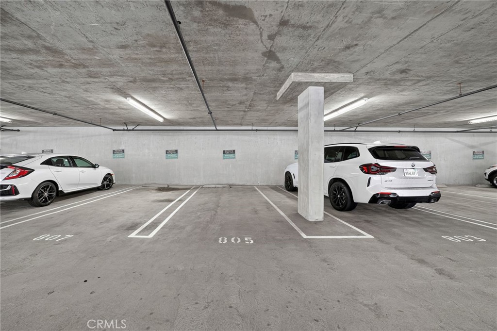 https://media.crmls.org/medias/98c6d8f0-5fae-4d93-86a6-954f8383f9ab.jpg?preset=X-Large