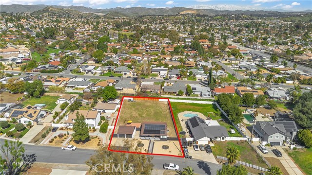 Detail Gallery Image 5 of 46 For 15030 Marcolesco, Lake Elsinore,  CA 92530 - 3 Beds | 3 Baths