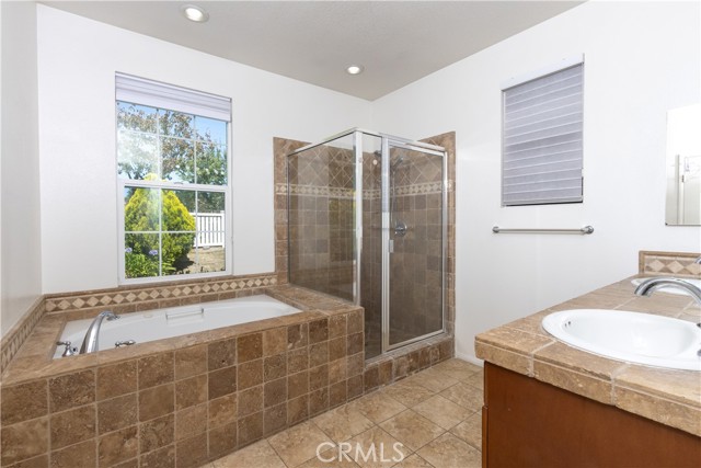 Detail Gallery Image 15 of 41 For 2 Clarke Dr, Ladera Ranch,  CA 92694 - 3 Beds | 2/1 Baths