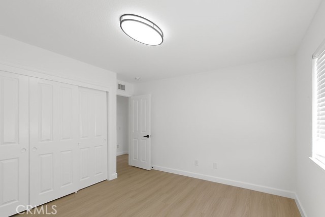 Detail Gallery Image 17 of 23 For 1726 Blossom Ct, Newbury Park,  CA 91320 - 4 Beds | 3 Baths