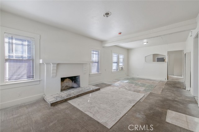 Detail Gallery Image 6 of 38 For 1247 N Ferger Ave, Fresno,  CA 93728 - 2 Beds | 1 Baths