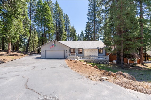 Detail Gallery Image 1 of 70 For 720 E Mountain Ridge Rd, Lake Almanor,  CA 96137 - 3 Beds | 3 Baths