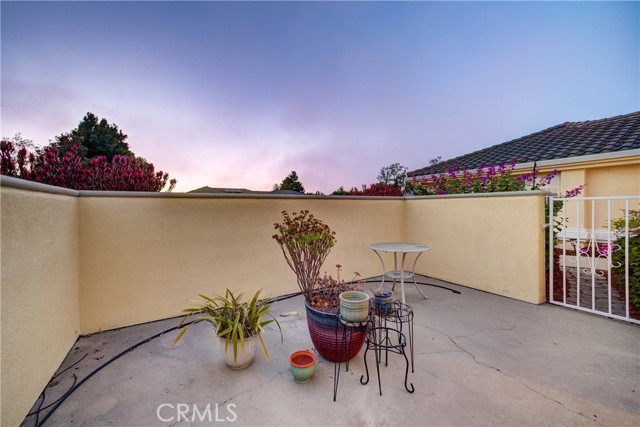 585 Red Tail Meadow Lane, Arroyo Grande CA: https://media.crmls.org/medias/98ca3457-95e4-475c-9650-619fb1c45f2e.jpg