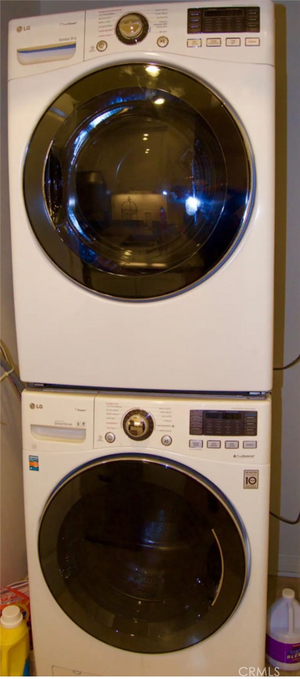 MLS #OC25223719 image #14