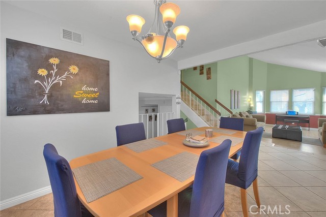 Image 11 of 65 For 5 Navajo Trail Lane