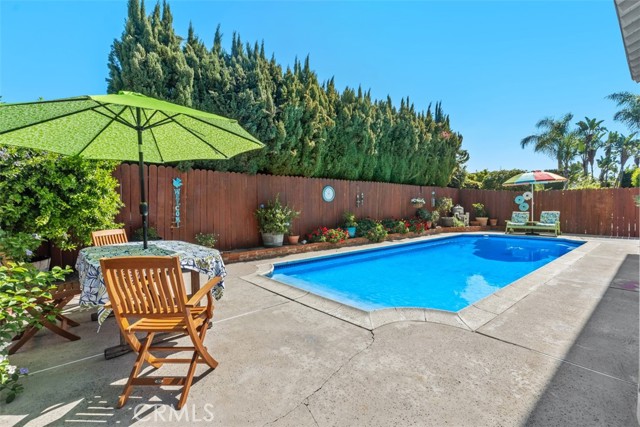 Detail Gallery Image 32 of 48 For 11608 Onyx, Cypress,  CA 90630 - 5 Beds | 3 Baths