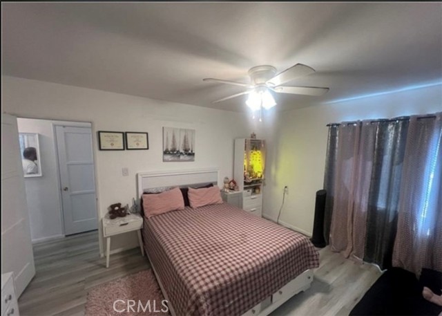 18763 Sunburst Street, Northridge CA: https://media.crmls.org/medias/98cb2c27-3de8-4420-a470-09e76f9d9d90.jpg