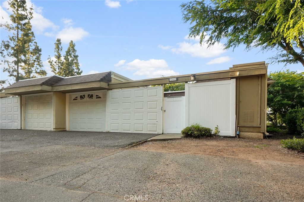 22485 Caminito Pacifico, Laguna Hills, CA 92653