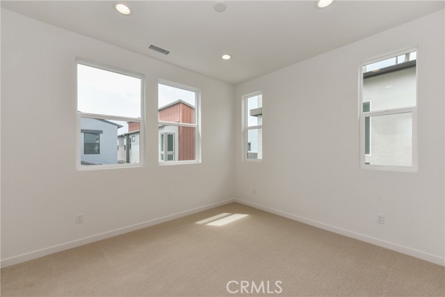 115 Allusion, Irvine CA: https://media.crmls.org/medias/98cb8186-8c84-4125-b02b-2265a5408ef0.jpg