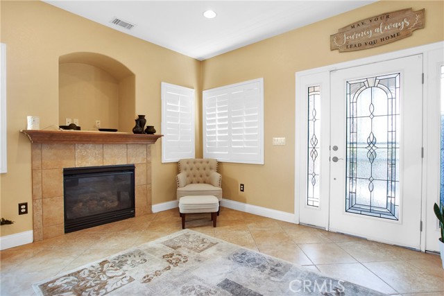 Detail Gallery Image 5 of 52 For 3800 Capella Dr, Barstow,  CA 92311 - 5 Beds | 4 Baths