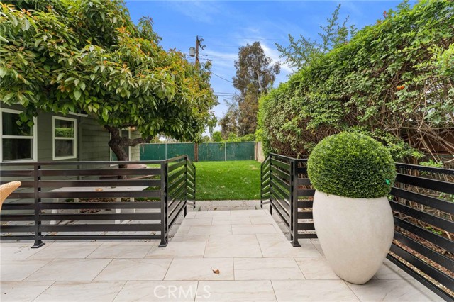 11408 Waterford Street, Los Angeles CA: https://media.crmls.org/medias/98cc56b8-c3a3-450c-be13-4abba9a652bd.jpg