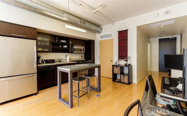 Detail Gallery Image 12 of 26 For 1100 S Hope St #1213,  Los Angeles,  CA 90015 - 1 Beds | 1 Baths