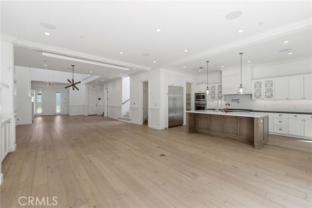 Detail Gallery Image 20 of 59 For 1405 Oak Ave, Manhattan Beach,  CA 90266 - 4 Beds | 4/1 Baths