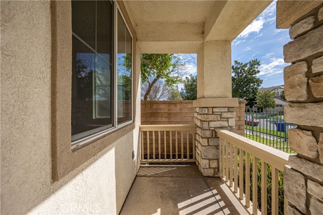 Detail Gallery Image 10 of 49 For 16498 Medinah, Fontana,  CA 92336 - 4 Beds | 2/1 Baths