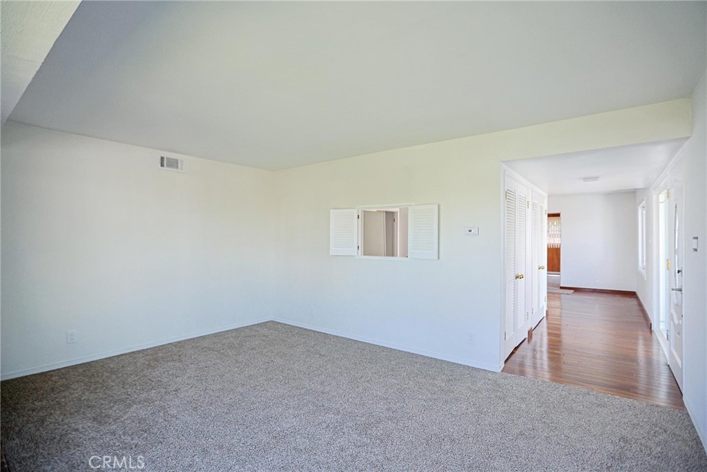 MLS #OC26140244 image #6