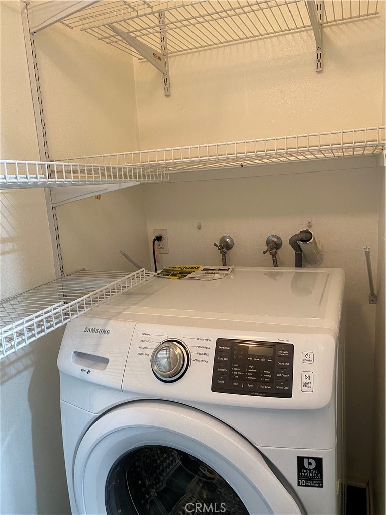 98d03984 5dea 40e8 869e 4771be9de56a