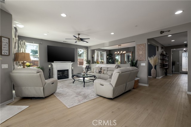 Detail Gallery Image 14 of 51 For 26490 Milena, Menifee,  CA 92584 - 3 Beds | 2/1 Baths