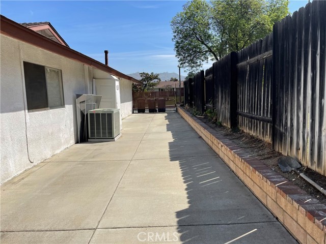 Detail Gallery Image 13 of 15 For 5991 Keswick, Riverside,  CA 92506 - 4 Beds | 2 Baths