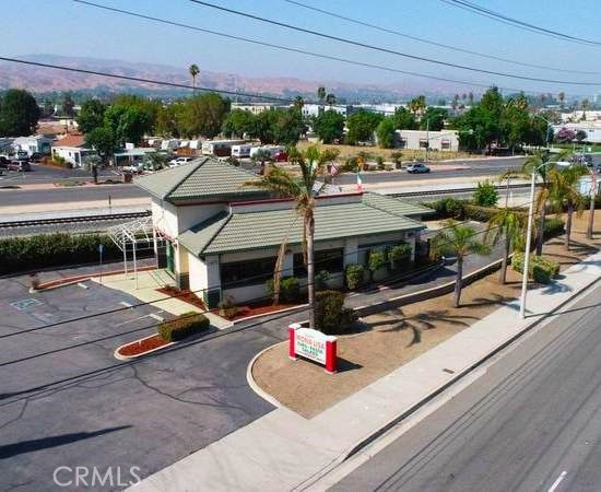 1405 W Colton Avenue, Redlands, CA 92374