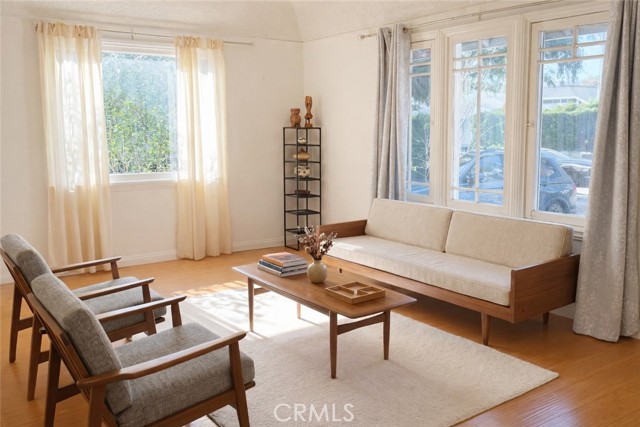 Detail Gallery Image 13 of 14 For 1238 Gardner St, West Hollywood,  CA 90046 - 2 Beds | 1 Baths