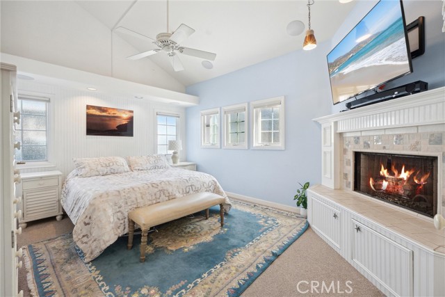 98d20947 3fd3 4c3f 9881 Cf75819da83e