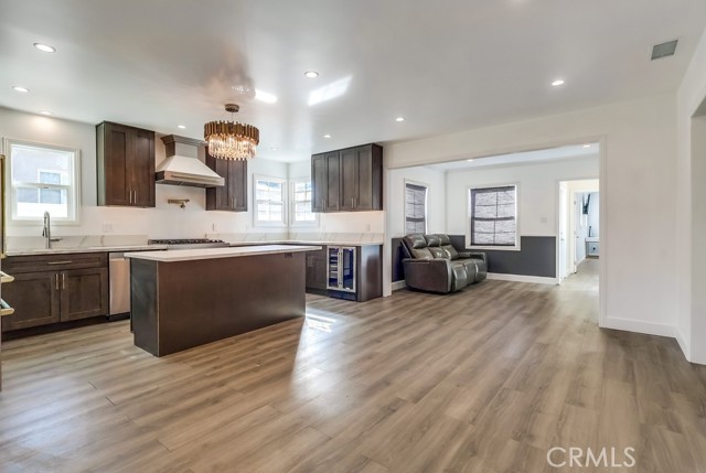 Detail Gallery Image 8 of 34 For 26417 Governor, Harbor City,  CA 90710 - 3 Beds | 2 Baths