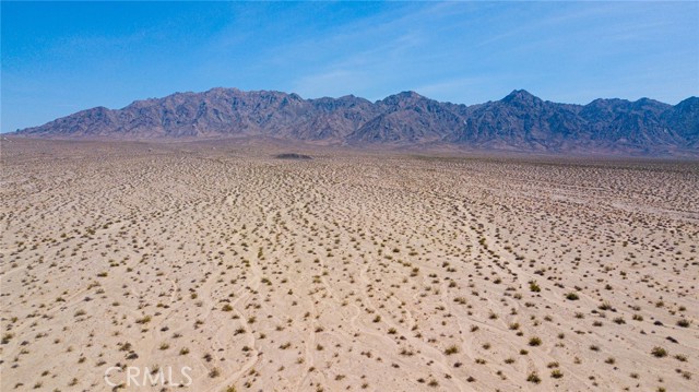 Detail Gallery Image 6 of 7 For 504 Ironage Rd, Twentynine Palms,  CA 92277 - – Beds | – Baths