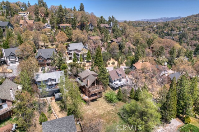 Detail Gallery Image 49 of 53 For 28193 Grenoble Ln, Lake Arrowhead,  CA 92352 - 3 Beds | 2 Baths
