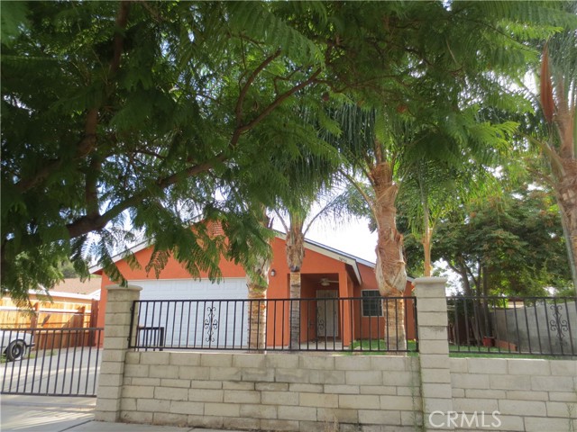 5855 Challen Avenue, Riverside CA: https://media.crmls.org/medias/98d4f0de-19e0-45d0-9ebb-6014e8d70685.jpg