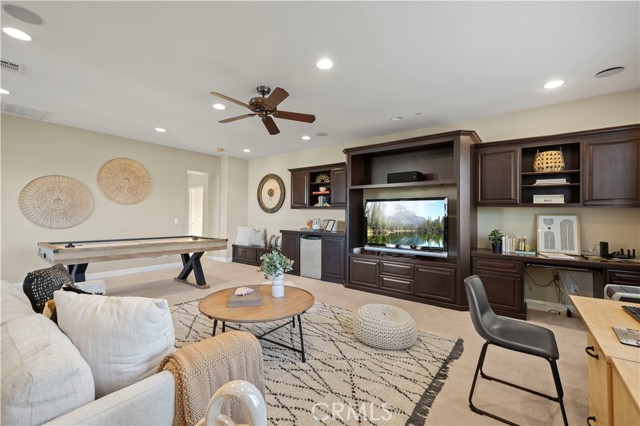 Detail Gallery Image 34 of 54 For 26985 Timberline, Valencia,  CA 91355 - 3 Beds | 2/1 Baths