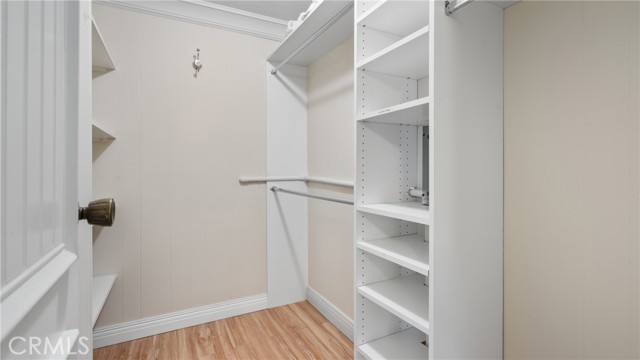 1422 Rainbrook Way, Corona CA: https://media.crmls.org/medias/98d59ac7-1a86-4306-af64-2b955cbf1d14.jpg