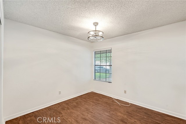 Detail Gallery Image 21 of 30 For 4883 Newport Ln, Riverside,  CA 92504 - 3 Beds | 2 Baths