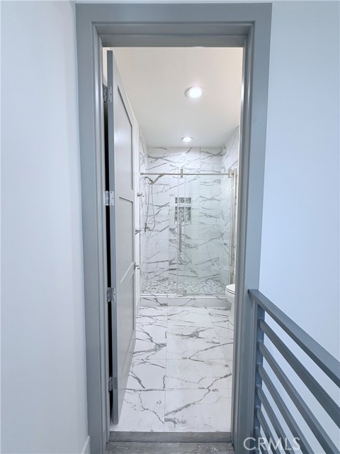 Detail Gallery Image 22 of 27 For 6011 Fair Ave, North Hollywood,  CA 91606 - 3 Beds | 2/1 Baths