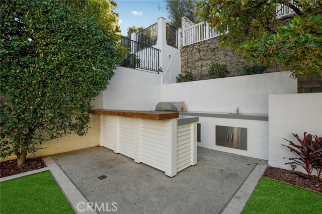 Detail Gallery Image 46 of 57 For 2119 Power St, Hermosa Beach,  CA 90254 - 5 Beds | 5 Baths