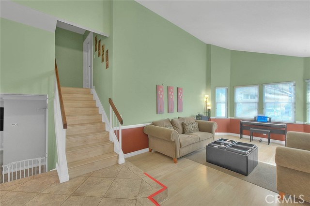 Image 32 of 65 For 5 Navajo Trail Lane