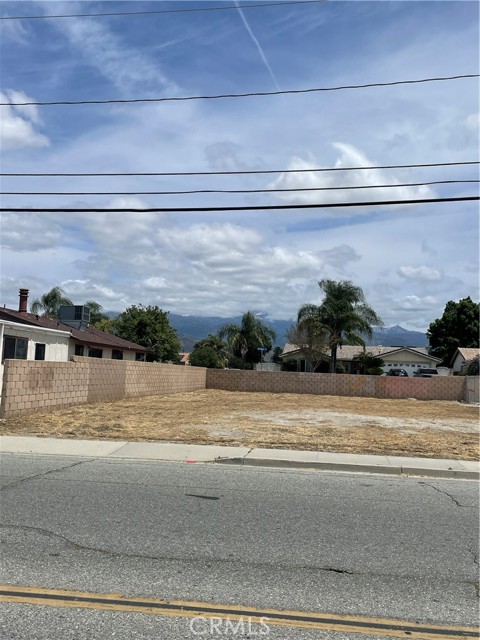 735 S Hewitt Street, San Jacinto, California 92583, ,Land,For Sale,735 S Hewitt Street,CRSW23072029