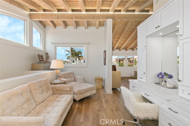 Detail Gallery Image 22 of 49 For 780 via Lido Soud, Newport Beach,  CA 92663 - 5 Beds | 3 Baths