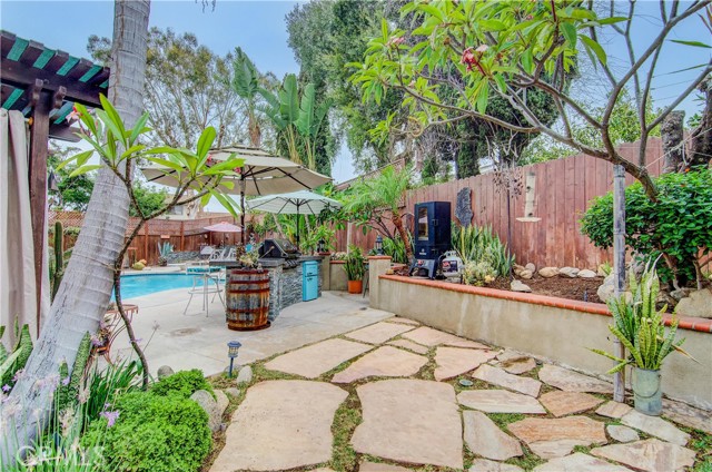 4821 E Kenyon Place, Orange CA: https://media.crmls.org/medias/98da5d9d-1844-489d-9103-048714fdcdaa.jpg