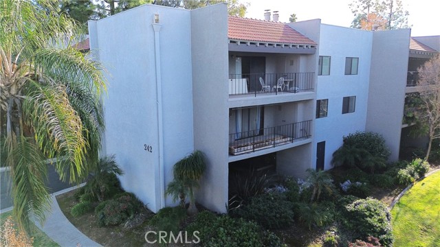 Front Image Thumbnail for CRIG26014636