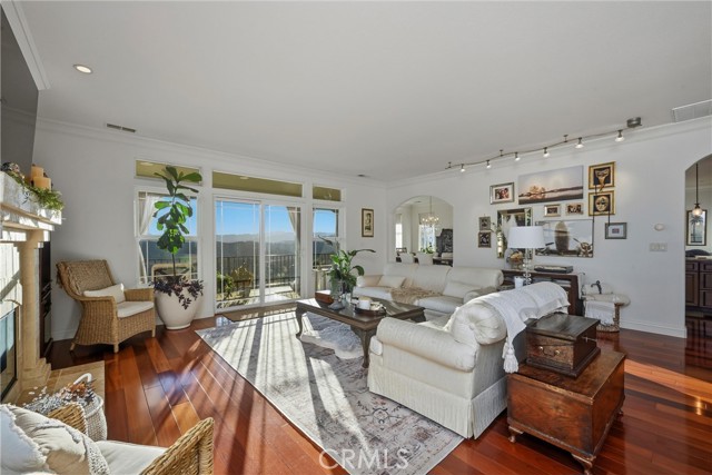 Detail Gallery Image 10 of 49 For 18750 Fernwood Rd, Hidden Valley Lake,  CA 95467 - 4 Beds | 3/1 Baths