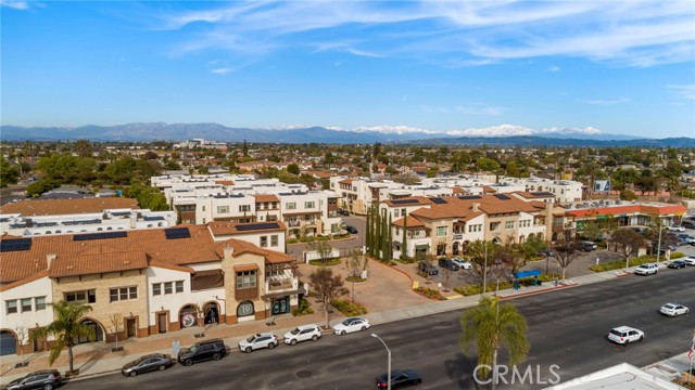 Detail Gallery Image 4 of 61 For 9339 Alondra Bld #2,  Bellflower,  CA 90706 - 3 Beds | 4 Baths