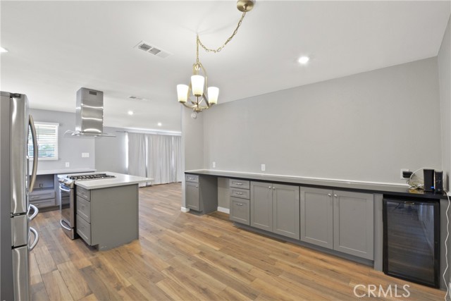 794 Winn Drive, Upland CA: https://media.crmls.org/medias/98db3384-3e83-4f97-9b5e-9fe5a9140a6a.jpg