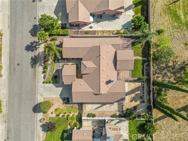 Detail Gallery Image 40 of 44 For 6758 N Shannon Ln, San Bernardino,  CA 92407 - 4 Beds | 3/1 Baths